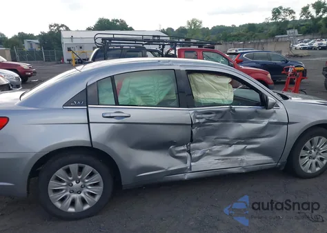 2014 Chrysler 200 Lx из США, поврежденный, VIN 1C3CCBAB6EN141153